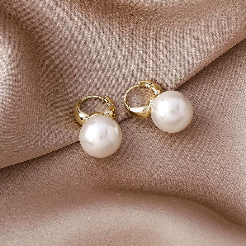 Pearls! Clip Earrings