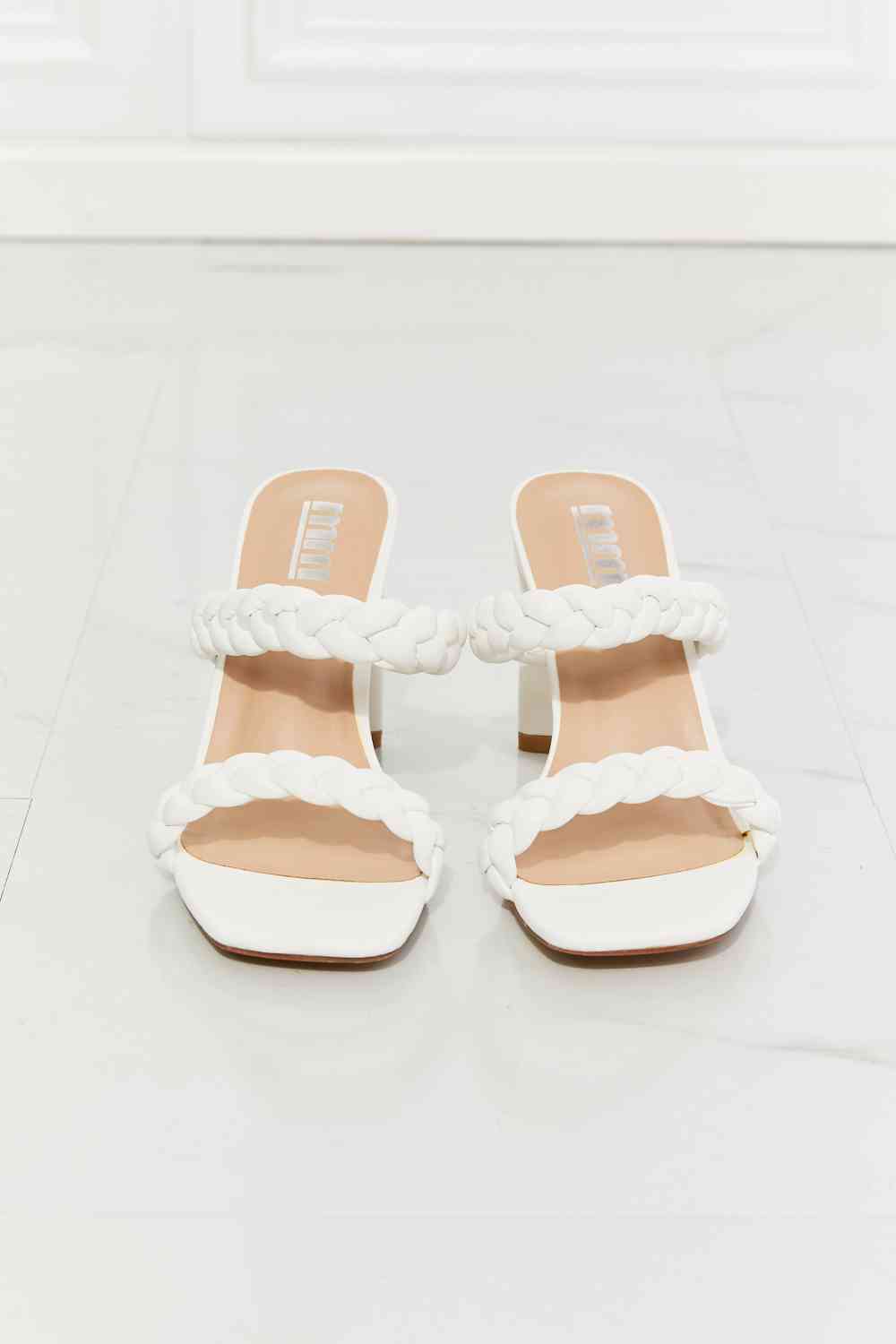 In Love! Sandals in White