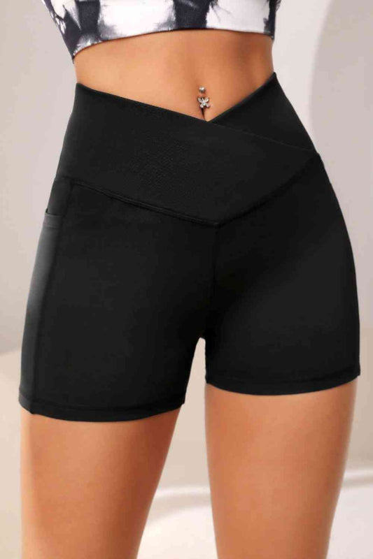 ZigZag! Active Shorts with Pocket